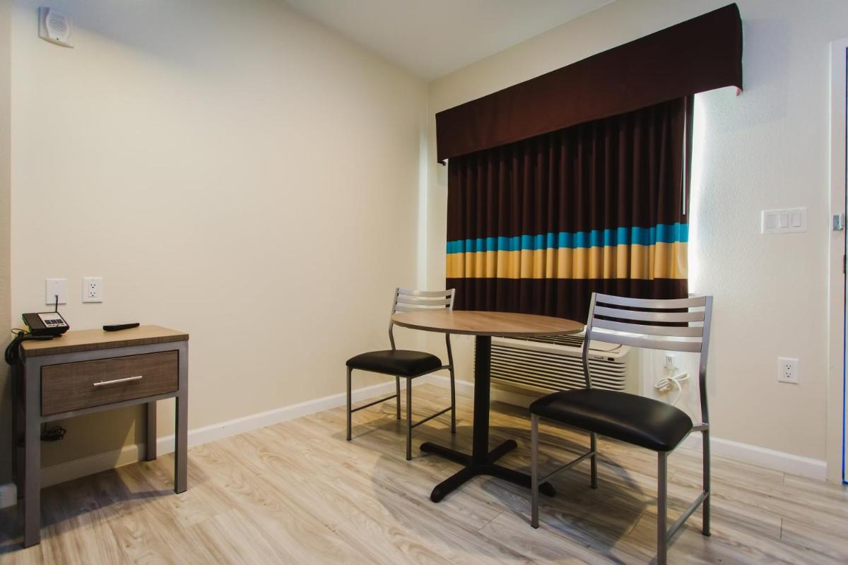 Scottish Inn & Suites - Atascocita - image 7