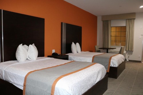 Scottish Inn & Suites - IAH Airport - image 13