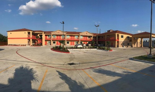 Scottish Inn & Suites - IAH Airport - image 18