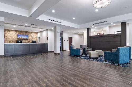 Comfort Suites Humble Houston at Beltway 8 - image 3