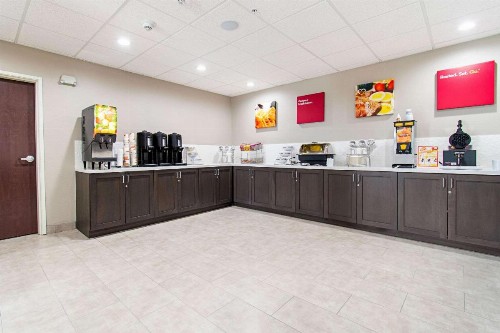 Comfort Suites Humble Houston at Beltway 8 - image 38