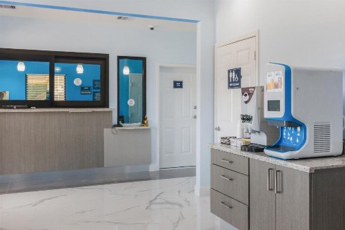 Americas Best Value Inn- Aldine Westfield - image 27