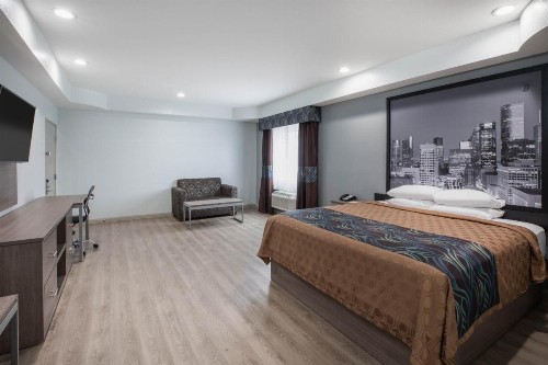 Super 8 by Wyndham Humble/Houston - image 30
