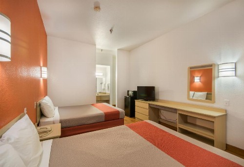 OYO Hotel Houston Humble IAH Airport HWY 59 - image 28