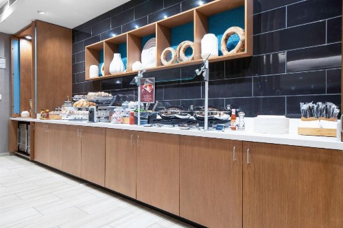 SpringHill Suites by Marriott Charlotte Huntersville - image 12