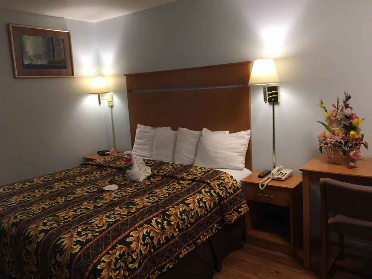 OceanView Motel - image 5