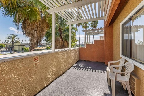 Comfort Inn & Suites Huntington Beach - image 18