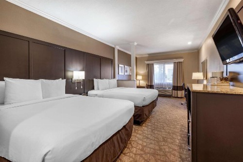 Comfort Inn & Suites Huntington Beach - image 23