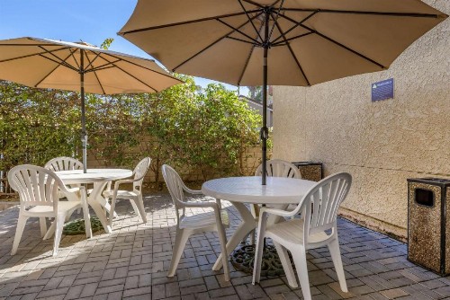 Comfort Inn & Suites Huntington Beach - image 36
