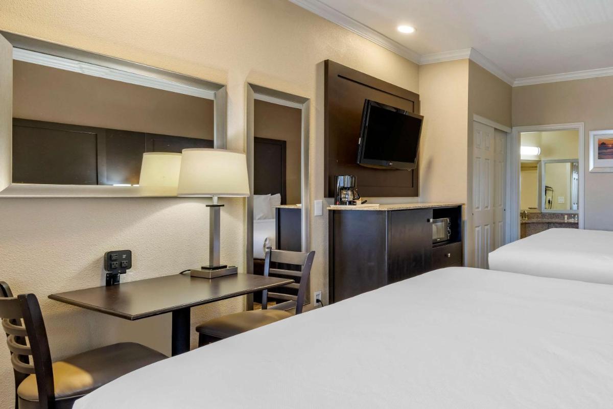 Comfort Inn & Suites Huntington Beach - image 7