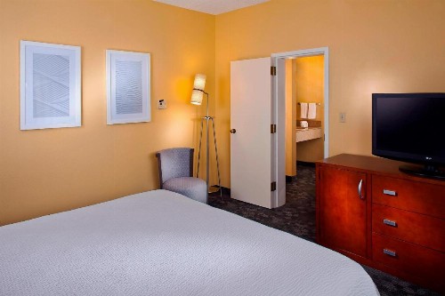 Courtyard by Marriott Huntsville University Drive - image 19