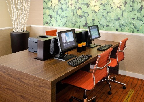 Courtyard by Marriott Huntsville University Drive - image 5
