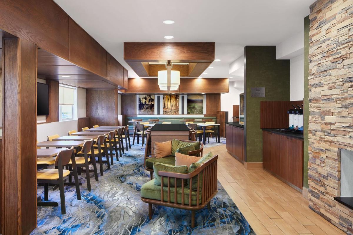 Fairfield Inn Huntsville - main image