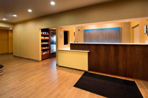 Fairfield Inn Huntsville - image 11