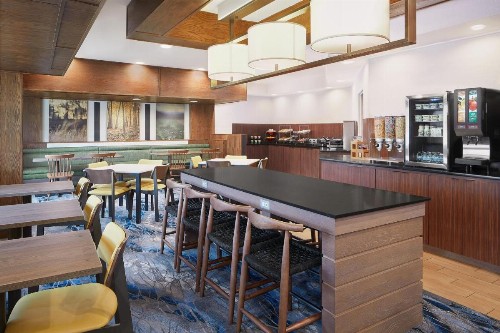 Fairfield Inn Huntsville - image 12