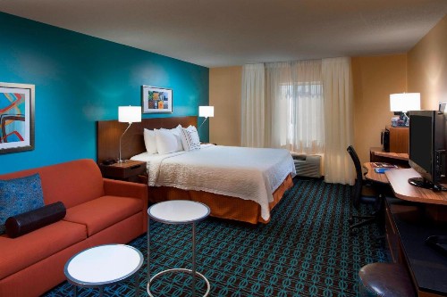 Fairfield Inn Huntsville - image 20