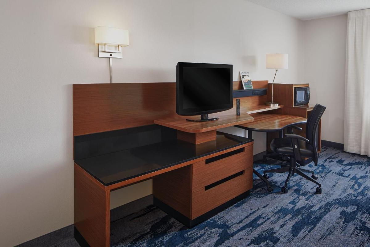Fairfield Inn Huntsville - image 6
