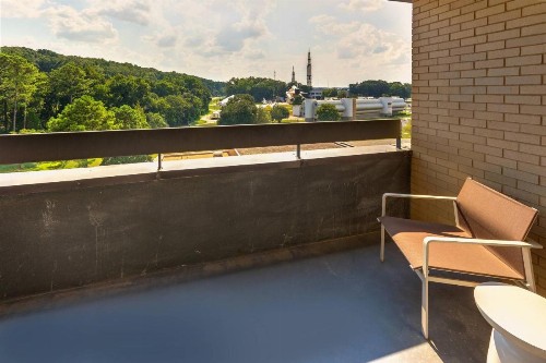 Huntsville Marriott at the Space & Rocket Center - image 6