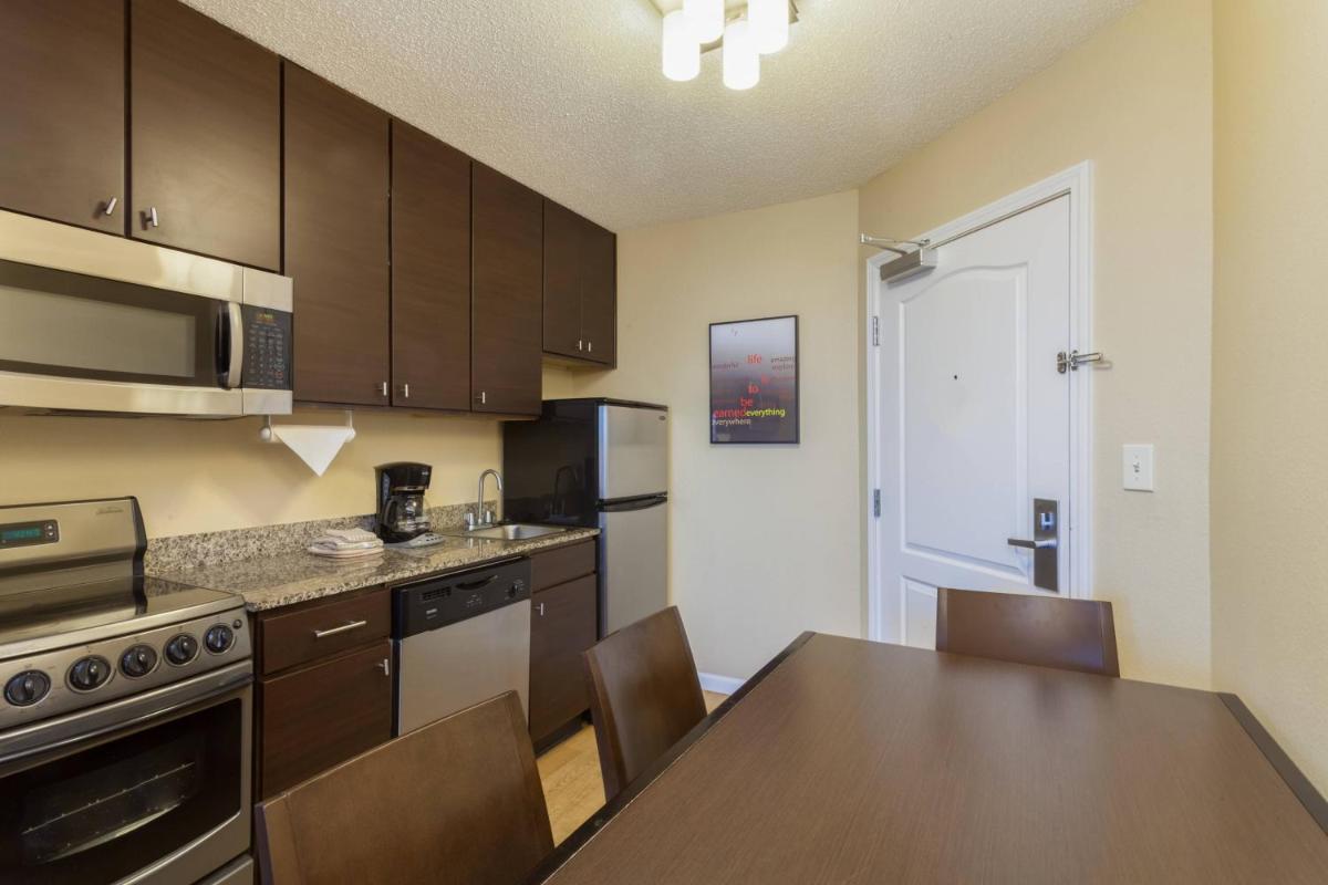 TownePlace Suites Huntsville - image 4