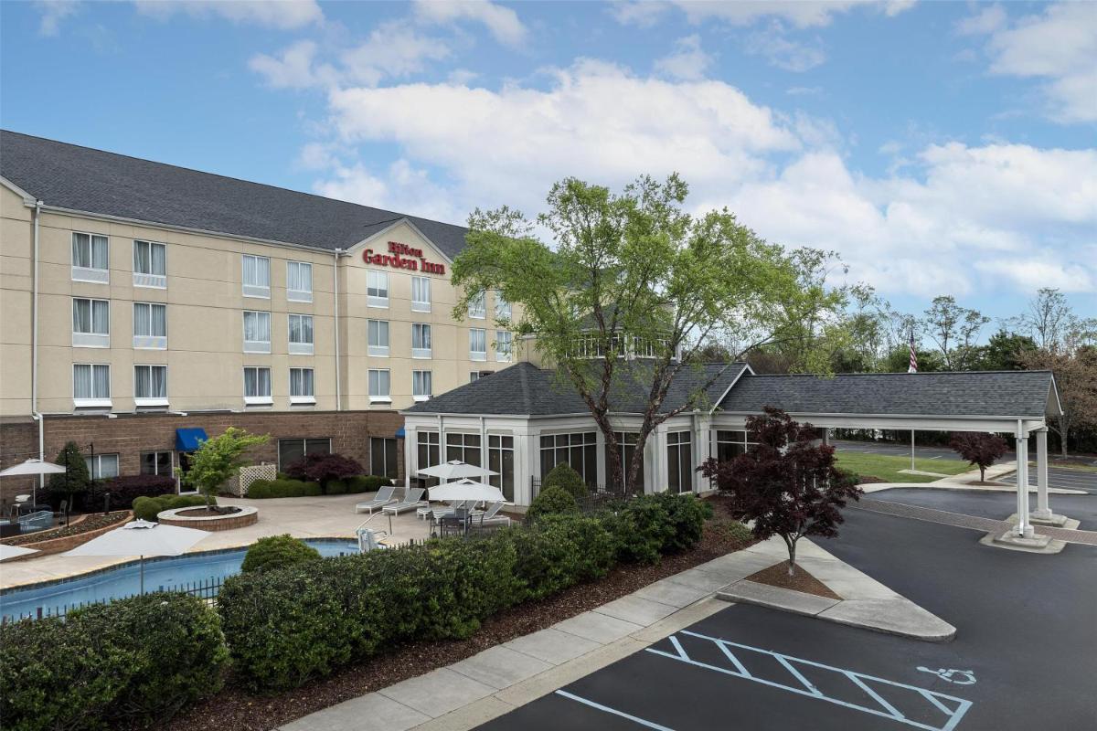 Hilton Garden Inn Huntsville/Space Center - image 2