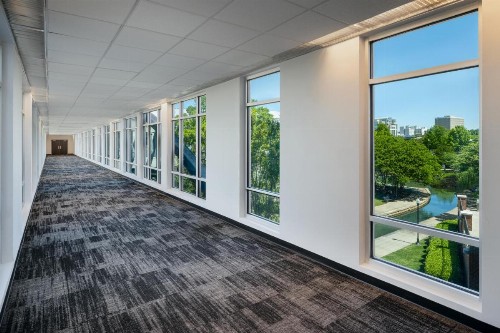Embassy Suites Huntsville - image 15