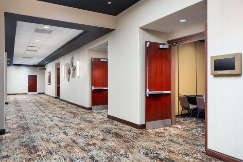 Embassy Suites Huntsville - image 34