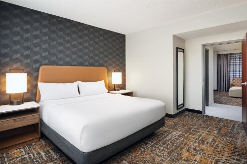 Embassy Suites Huntsville - image 40