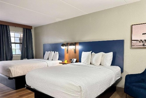 La Quinta Inn by Wyndham Huntsville Research Park - image 41