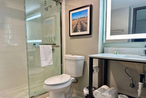 La Quinta Inn by Wyndham Huntsville Research Park - image 45