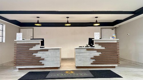 La Quinta Inn by Wyndham Huntsville Research Park - image 8