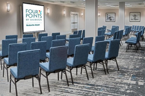 Four Points Huntsville Airport - image 3