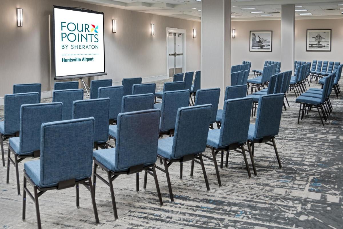 Four Points Huntsville Airport - image 3