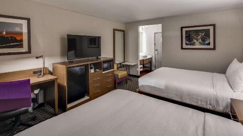 Best Western Huntsville - image 23