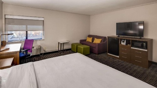 Best Western Huntsville - image 5