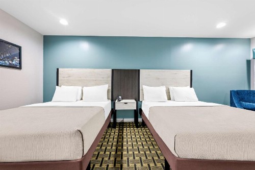 Grand Palace Inn - image 15