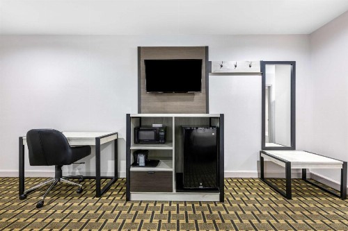 Grand Palace Inn - image 18
