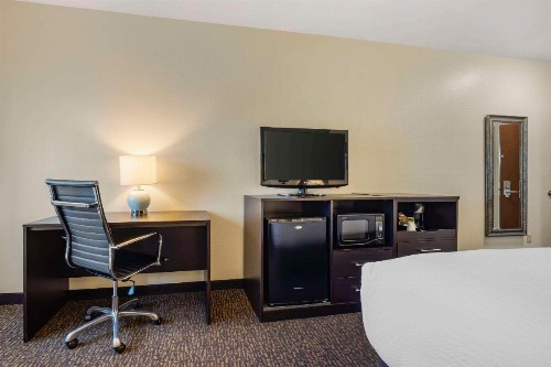 Sleep Inn & Suites Huntsville near U.S. Space & Rocket Center - image 13