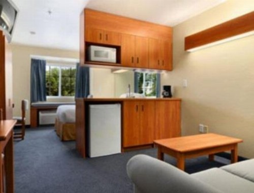 Microtel Inn & Suites Huntsville - image 23