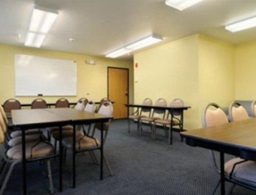 Microtel Inn & Suites Huntsville - image 25