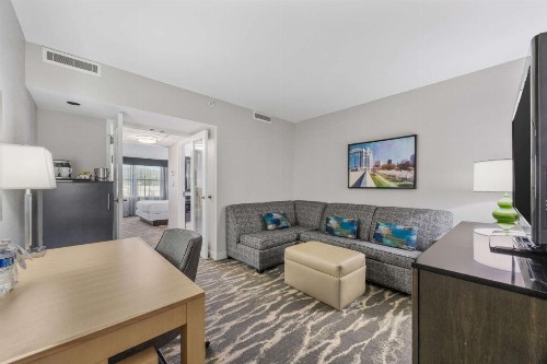 DoubleTree by Hilton Huntsville-South - image 32