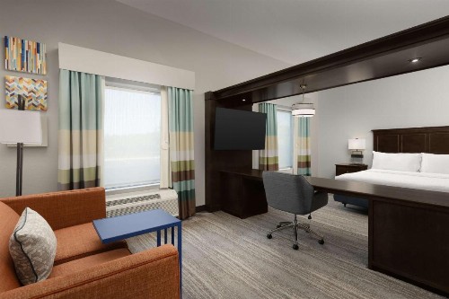 Hampton Inn & Suites Huntsville Research Park Area - image 21