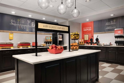 Hampton Inn & Suites Huntsville Research Park Area - image 29