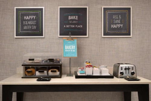 Hampton Inn & Suites Huntsville Research Park Area - image 32
