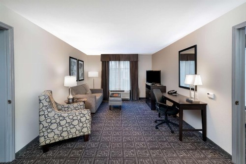 Homewood Suites by Hilton Huntsville-Downtown - image 13