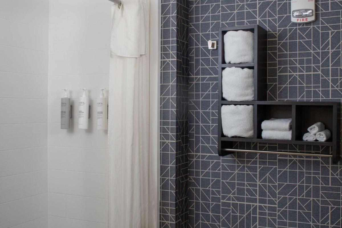 Homewood Suites by Hilton Huntsville-Downtown - image 3