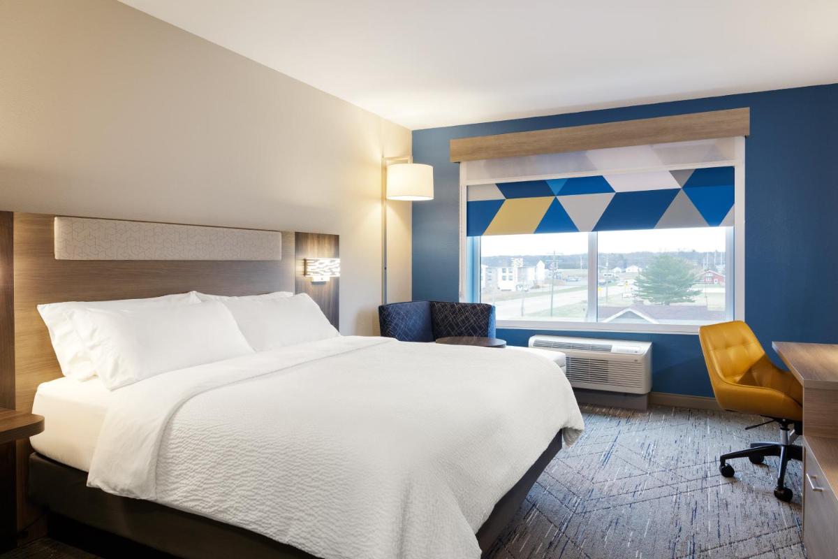 Holiday Inn Express Hotel & Suites Huntsville West - Research Park an IHG Hotel - image 3