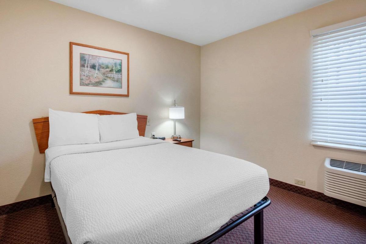 Suburban Extended Stay Hotel Huntsville University Area - image 6