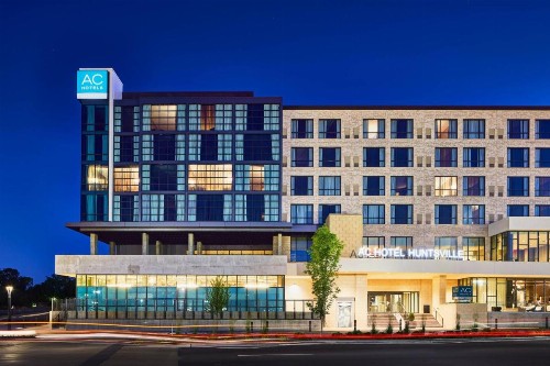 AC by Marriott Hotel Huntsville Downtown - image 2