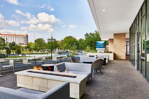 AC by Marriott Hotel Huntsville Downtown - image 24