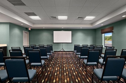 Hampton Inn & Suites - Research Park/Huntsville